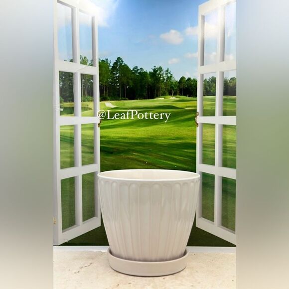 Pancho White Ceramic Planter Pot with Saucer Attached - Picture 2 of 9